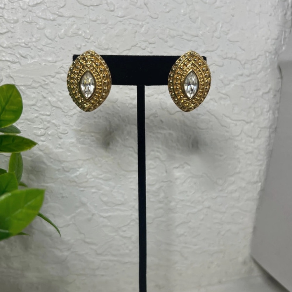 Vintage Swarovski clip on earrings